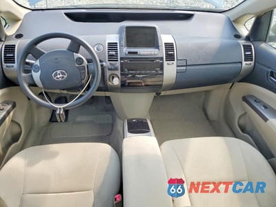 Zdjęcie 8 z 12 samochodu: 2008 TOYOTA PRIUS BASE VIN:JTDKB20UX87815228 - miniatura
