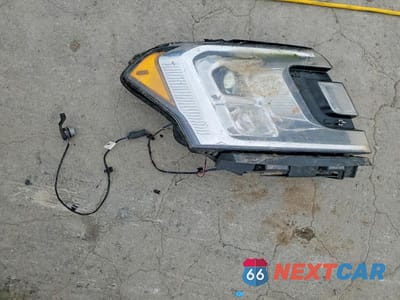 Zdjęcie 13 z 14 samochodu: 2021 FORD EXPEDITION XLT VIN:1FMJU1HT3MEA47914 - miniatura