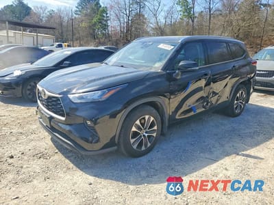2020 TOYOTA HIGHLANDER XLE 5TDGZRBH9LS504284 - główne zdjęcie licytacji z USA - miniatura