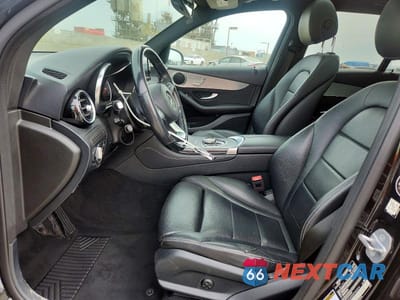 Zdjęcie 7 z 13 samochodu: 2019 MERCEDES-BENZ GLC 300 4MATIC VIN:WDC0G4KB5KF662314 - miniatura