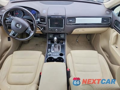 Zdjęcie 8 z 12 samochodu: 2013 VOLKSWAGEN TOUAREG V6 TDI VIN:WVGEP9BP0DD006598 - miniatura