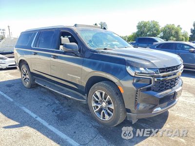 Czwarte zdjęcie samochodu z boku: 2022 CHEV SUBURBAN C VIN:1GNSCCKD2NR122502 - miniatura