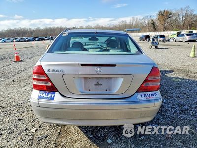 Zdjęcie 6 z 12 samochodu: 2002 MERCEDES-BENZ C 240 VIN:WDBRF61J22F283497 - miniatura