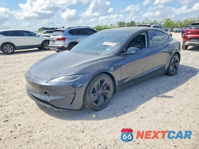 2024 TESLA MODEL 3 5YJ3E1ET4RF782759 - główne zdjęcie licytacji z USA - miniatura