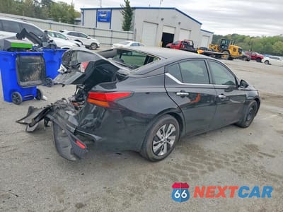Trzecie zdjęcie samochodu z tyłu: 2024 NISSAN ALTIMA 2.5 S VIN:1N4BL4BV1RN366765 - miniatura