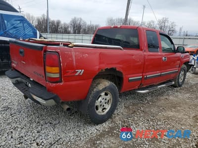 Trzecie zdjęcie samochodu z tyłu: 1999 CHEVROLET SILVERADO K1500 VIN:2GCEK19T1X1263681 - miniatura