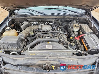 Zdjęcie 12 z 13 samochodu: 2005 MERCURY MOUNTAINEER VIN:4M2DU86W15ZJ06535 - miniatura