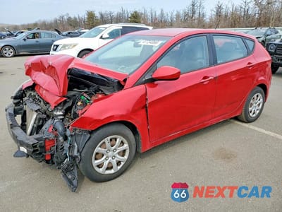 2013 HYUNDAI ACCENT GS KMHCT5AE6DU107673 - główne zdjęcie licytacji z USA - miniatura