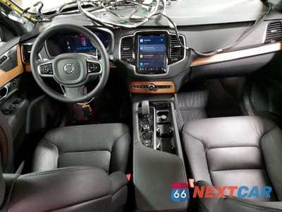 Zdjęcie 8 z 13 samochodu: 2024 VOLVO XC90 PLUS VIN:YV4H60LE4R1236888 - miniatura
