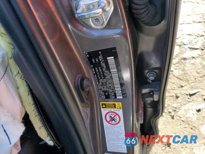 Zdjęcie 12 z 12 samochodu: 2019 TOYOTA HIGHLANDER XLE VIN:5TDKZRFH5KS346951 - miniatura