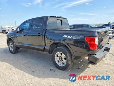 Drugie zdjęcie samochodu z przodu: 2018 NISSAN TITAN PRO-4X VIN:1N6AA1E51JN547579 - miniatura