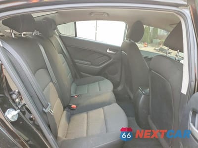 Zdjęcie 10 z 11 samochodu: 2018 KIA FORTE LX VIN:3KPFK4A7XJE283975 - miniatura