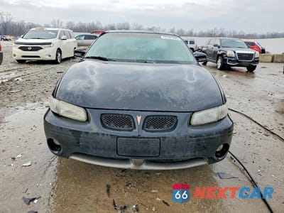 Piąte zdjęcie samochodu w środku: 1997 PONTIAC GRAND PRIX GTP VIN:1G2WP5218VF291705 - miniatura