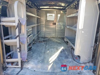 Zdjęcie 10 z 13 samochodu: 2022 CHEVROLET EXPRESS 2500 CARGO DELIVERY VAN VIN:1GCWGAFP9N1183030 - miniatura