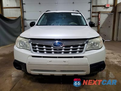 Piąte zdjęcie samochodu w środku: 2011 SUBARU FORESTER 2.5X VIN:JF2SHBBC9BH731102 - miniatura