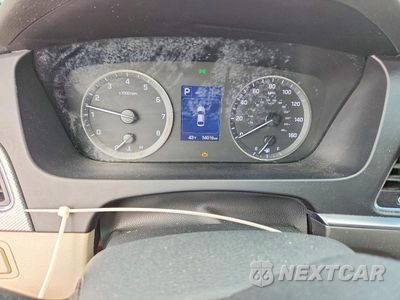 Zdjęcie 9 z 12 samochodu: 2017 HYUNDAI SONATA BASE VIN:5NPE24AF0HH568337 - miniatura