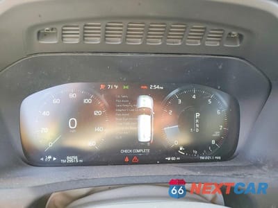 Zdjęcie 9 z 14 samochodu: 2021 VOLVO XC90 T6 MOMENTUM VIN:YV4A22PKXM1712952 - miniatura