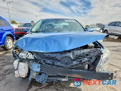 Piąte zdjęcie samochodu w środku: 2013 TOYOTA COROLLA S VIN:5YFBU4EE0DP094949 - miniatura