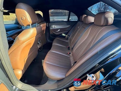 Zdjęcie 11 z 12 samochodu: 2022 MERCEDES-BENZ E 350 VIN:W1KZF8DB9NB049702 - miniatura