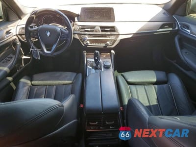 Zdjęcie 8 z 12 samochodu: 2018 BMW 530E VIN:WBAJA9C50JB033015 - miniatura