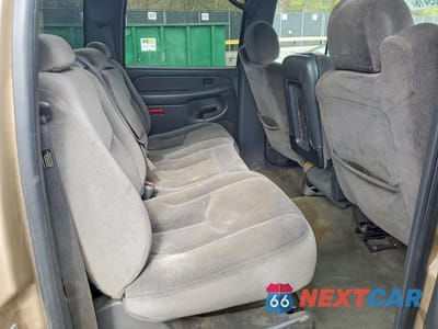 Zdjęcie 10 z 11 samochodu: 2004 GMC SIERRA K2500 CREW CAB VIN:1GTGK23U54F203679 - miniatura