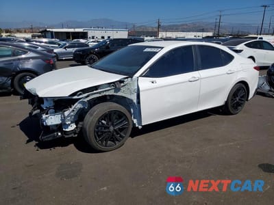 2025 TOYOTA CAMRY SE 4T1DAACK0SU065262 - główne zdjęcie licytacji z USA - miniatura