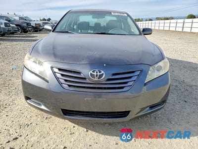 Piąte zdjęcie samochodu w środku: 2007 TOYOTA CAMRY LE V6 VIN:JTNBK46K373030746 - miniatura