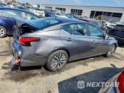 Trzecie zdjęcie samochodu z tyłu: 2024 NISSAN ALTIMA 2.5 SV VIN:1N4BL4DV2RN402959 - miniatura