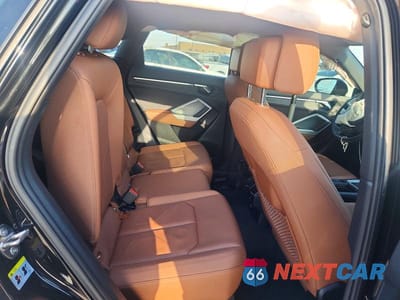 Zdjęcie 11 z 13 samochodu: 2021 AUDI Q3 PREMIUM S LINE 45 VIN:WA1DECF33M1054313 - miniatura