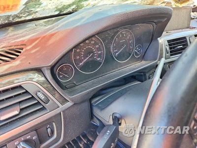 Zdjęcie 9 z 12 samochodu: 2016 BMW 328 I SULEV VIN:WBA8E9G54GNT84367 - miniatura