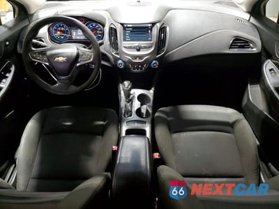 Zdjęcie 8 z 12 samochodu: 2016 CHEVROLET CRUZE LT VIN:1G1BE5SM7G7237716 - miniatura