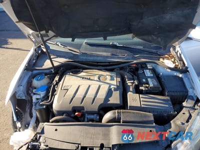 Zdjęcie 11 z 12 samochodu: 2010 VOLKSWAGEN JETTA TDI VIN:3VWTL7AJ8AM633345 - miniatura