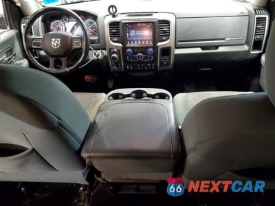 Zdjęcie 8 z 11 samochodu: 2016 RAM 1500 SLT VIN:3C6RR7LT4GG136463 - miniatura