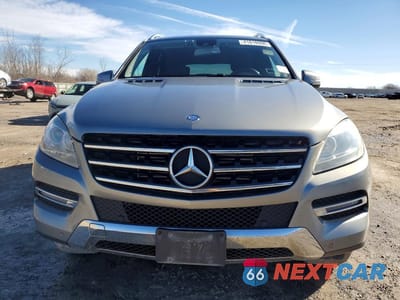 Piąte zdjęcie samochodu w środku: 2014 MERCEDES-BENZ ML 350 BLUETEC VIN:4JGDA2EB8EA402690 - miniatura