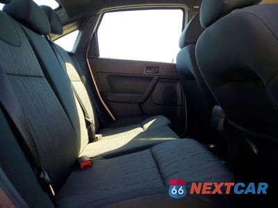 Zdjęcie 10 z 11 samochodu: 2009 FORD FOCUS SE VIN:1FAHP35NX9W210111 - miniatura