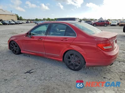 Drugie zdjęcie samochodu z przodu: 2013 MERCEDES-BENZ C 250 VIN:WDDGF4HB5DA797846 - miniatura