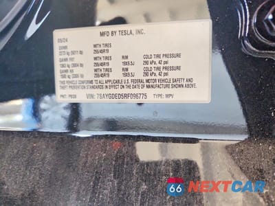 Zdjęcie 13 z 13 samochodu: 2024 TESLA MODEL Y VIN:7SAYGDED5RF096775 - miniatura