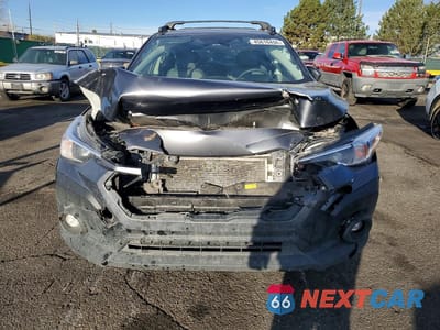 Piąte zdjęcie samochodu w środku: 2024 SUBARU CROSSTREK PREMIUM VIN:JF2GUADCXR8268955 - miniatura