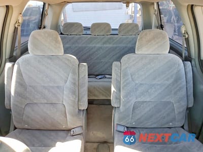 Zdjęcie 10 z 14 samochodu: 2004 HONDA ODYSSEY EX VIN:5FNRL18874B104409 - miniatura