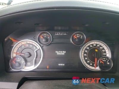Zdjęcie 9 z 12 samochodu: 2018 RAM 3500 LARAMIE VIN:3C63RRJL7JG408385 - miniatura