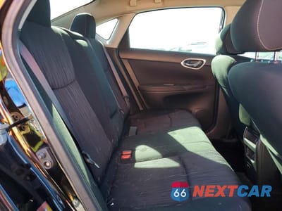 Zdjęcie 10 z 12 samochodu: 2019 NISSAN SENTRA SV VIN:3N1AB7AP0KY333166 - miniatura