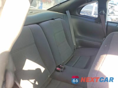 Zdjęcie 10 z 11 samochodu: 2004 FORD MUSTANG VIN:1FAFP406X4F151633 - miniatura