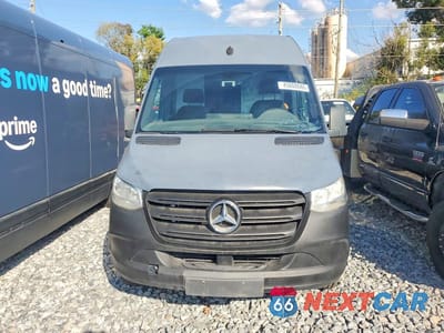 Piąte zdjęcie samochodu w środku: 2019 MERCEDES BENZ SPRINTER 2500 VIN:WD4PF1CD6KP117177 - miniatura