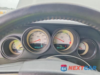 Zdjęcie 9 z 12 samochodu: 2009 DODGE CHALLENGER SE VIN:2B3LJ44V69H589816 - miniatura