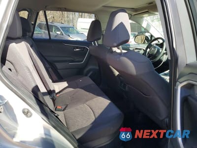 Zdjęcie 11 z 13 samochodu: 2025 TOYOTA RAV4 HYBRID XLE VIN:JTMRWRFV7SJ075790 - miniatura