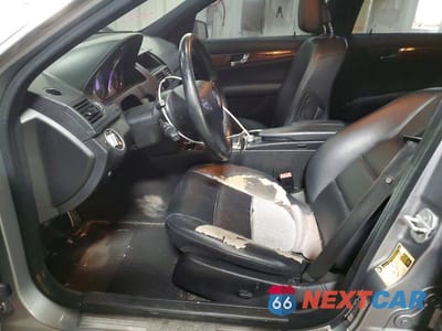 Zdjęcie 7 z 12 samochodu: 2011 MERCEDES-BENZ C 300 4MATIC VIN:WDDGF8BB4BR149025 - miniatura