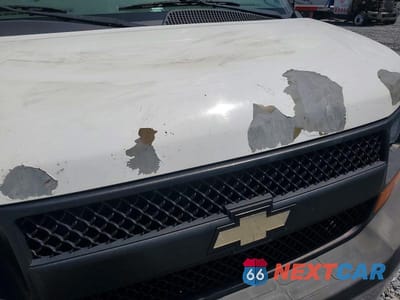 Zdjęcie 9 z 10 samochodu: 2012 CHEVROLET EXPRESS G3500 BOX TRUCK VIN:1GB3G4CG3C1151894 - miniatura