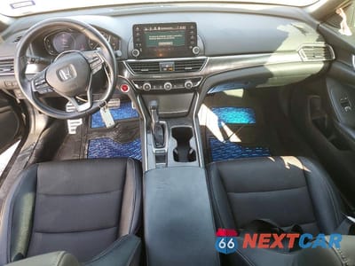 Zdjęcie 8 z 12 samochodu: 2018 HONDA ACCORD SPORT VIN:1HGCV1F34JA014079 - miniatura