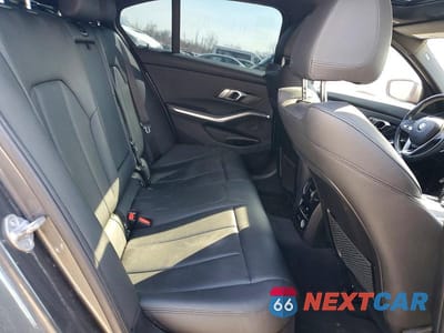 Zdjęcie 10 z 12 samochodu: 2019 BMW 330XI VIN:WBA5R7C56KAJ87718 - miniatura