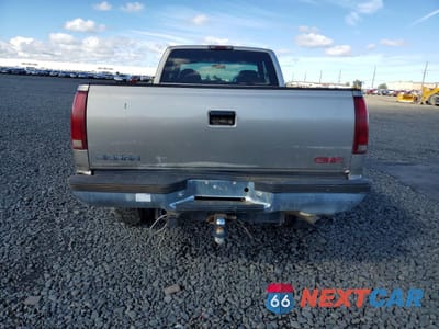 Zdjęcie 6 z 12 samochodu: 2000 GMC SIERRA K2500 VIN:1GTGK29J9YF431154 - miniatura